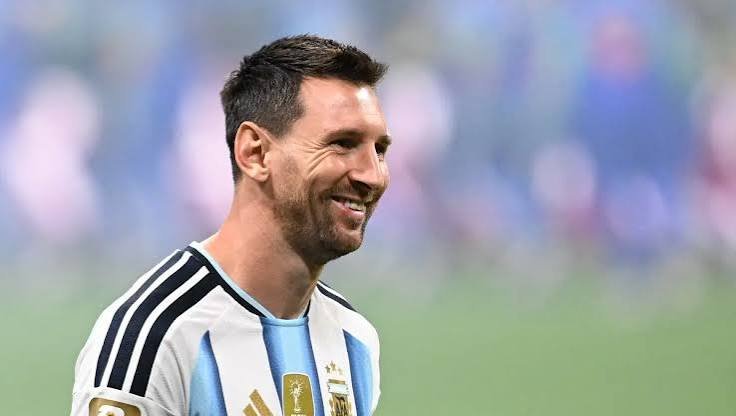 Polêmicas com arbitragem colocam Argentina no centro dos debates durante a Copa do Mundo